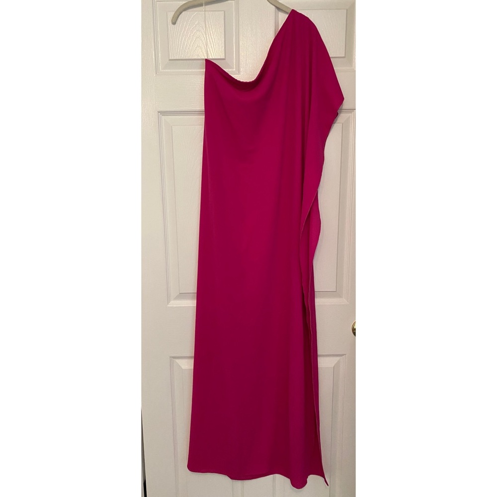 Fuchsia Statement Dress!